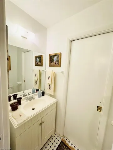 6324  Panther  LN, Fort Myers, FL 33919