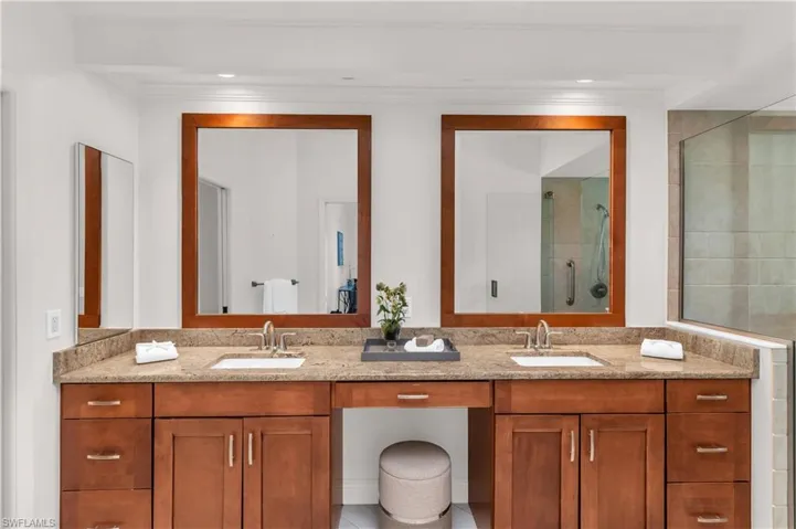 28561  Winthrop  CIR, Bonita Springs, FL 34134