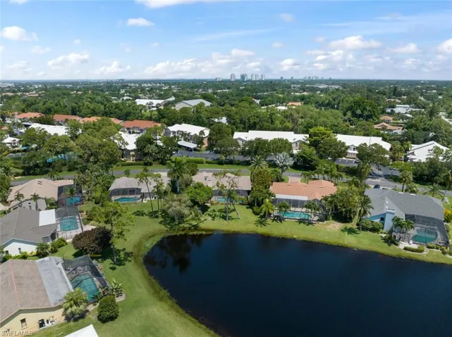 28561  Winthrop  CIR, Bonita Springs, FL 34134