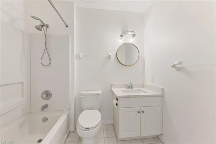 12081 Summergate Cir 204, Fort Myers, Florida 33913