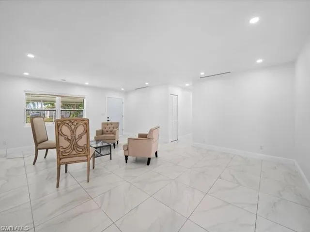 121 E 3rd St, Lehigh Acres, Florida 33936