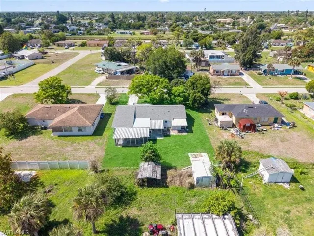 121 E 3rd St, Lehigh Acres, Florida 33936