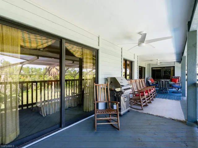 Screened Porch to Bedroom