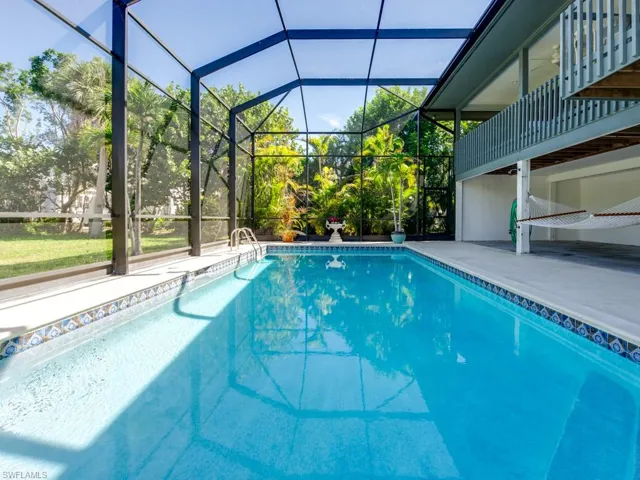 Screened Pool