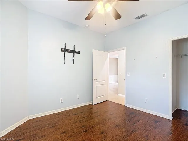 3621  Rue Alec  LOOP, North Fort Myers, FL 33917