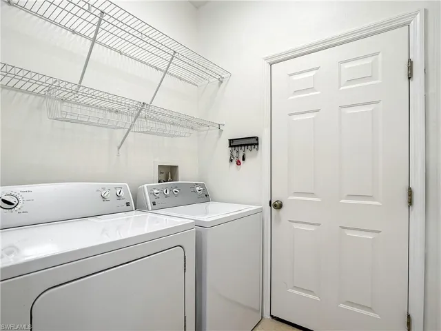 3621  Rue Alec  LOOP, North Fort Myers, FL 33917