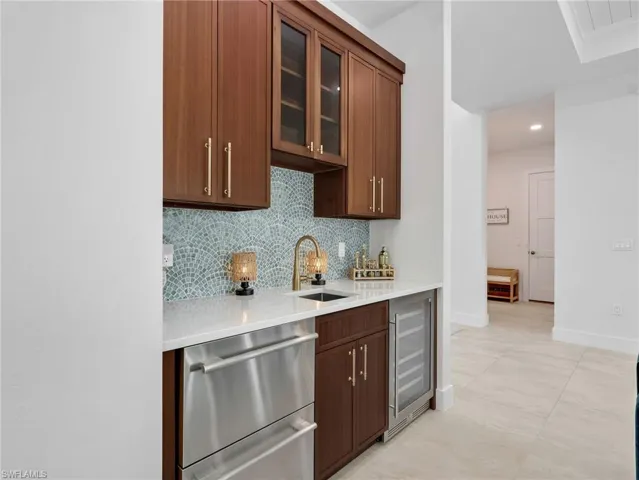 1813 Menorca Ct, Marco Island, Florida 34145