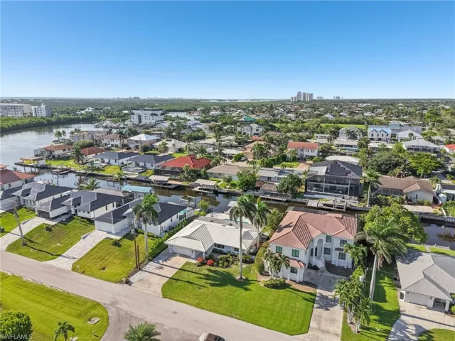 225 3rd St, Bonita Springs, Florida 34134