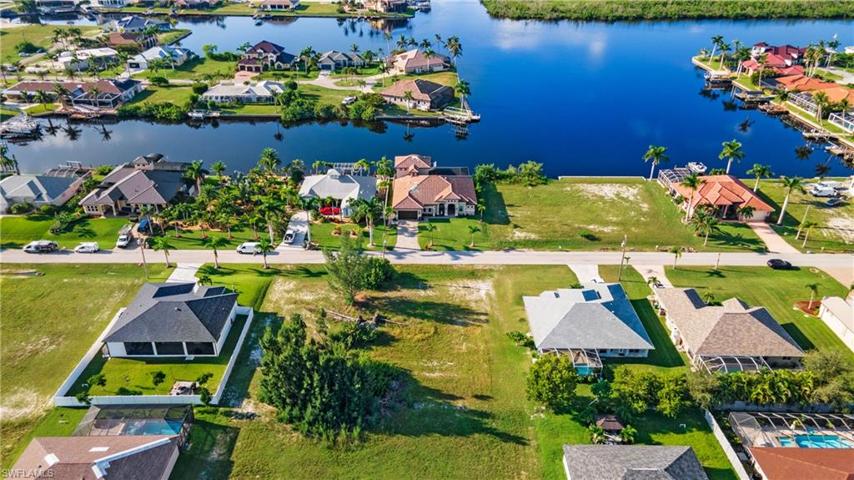 4119 NW 11th TER, CAPE CORAL FL 33993