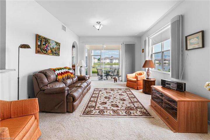 4204 Liron AVE # 101, FORT MYERS FL 33916