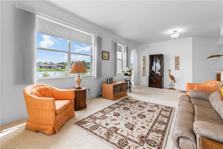4204 Liron AVE # 101, FORT MYERS FL 33916