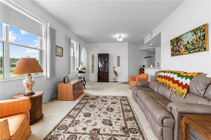 4204 Liron AVE # 101, FORT MYERS FL 33916