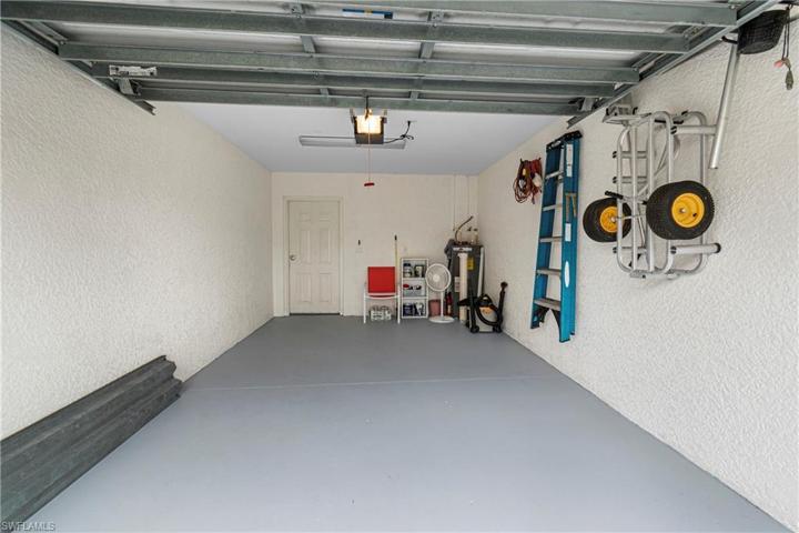 4204 Liron AVE # 101, FORT MYERS FL 33916