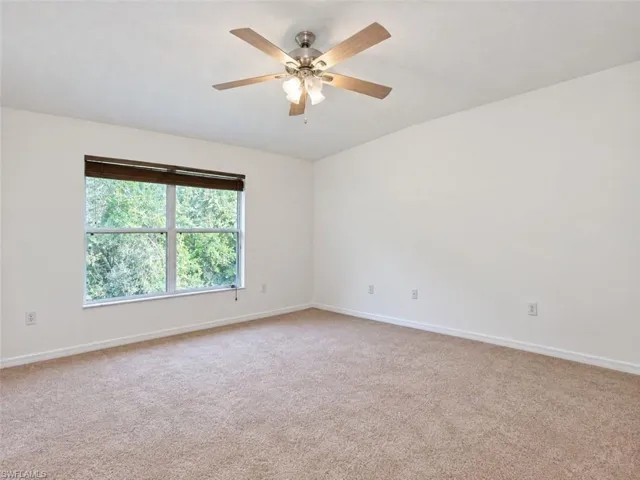 30324 Elderwood Dr, Wesley Chapel, Florida 33543