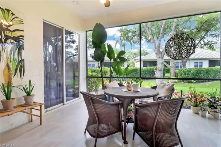 849  Vistana  CIR, Naples, FL 34119