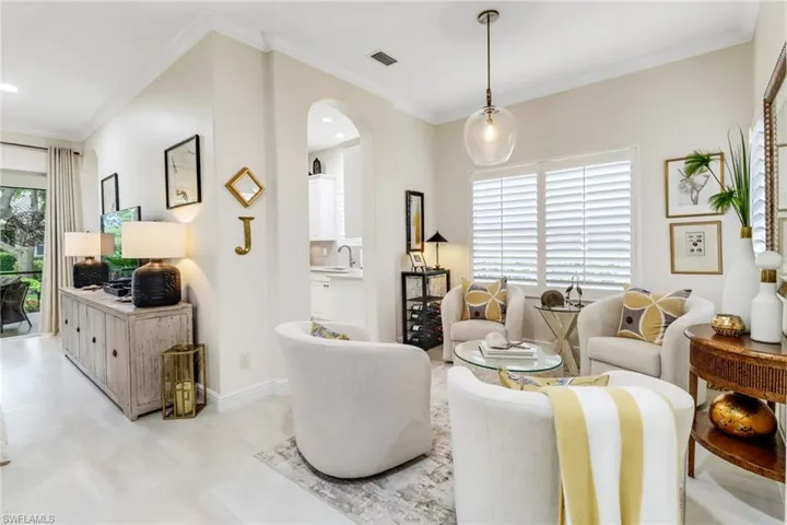 849  Vistana  CIR, Naples, FL 34119