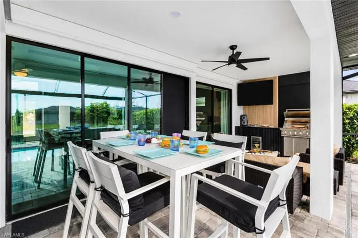 828 Sw 28th St, Cape Coral, Florida 33914