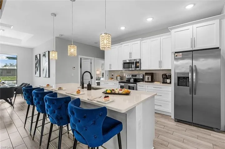 828 Sw 28th St, Cape Coral, Florida 33914