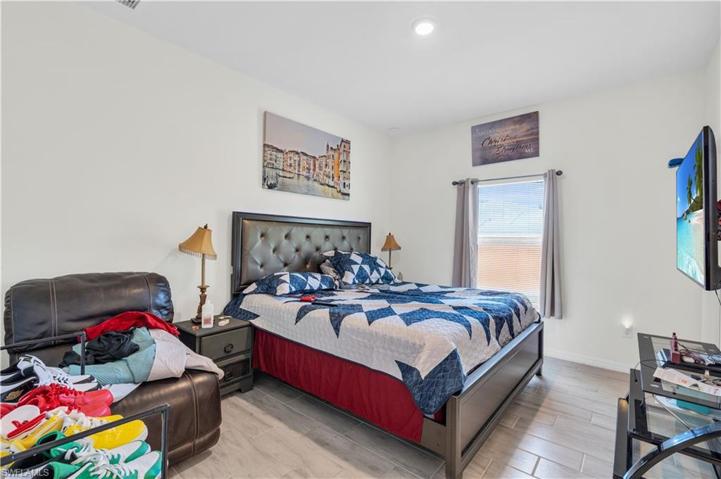 3011 40th ST W, LEHIGH ACRES FL 33971