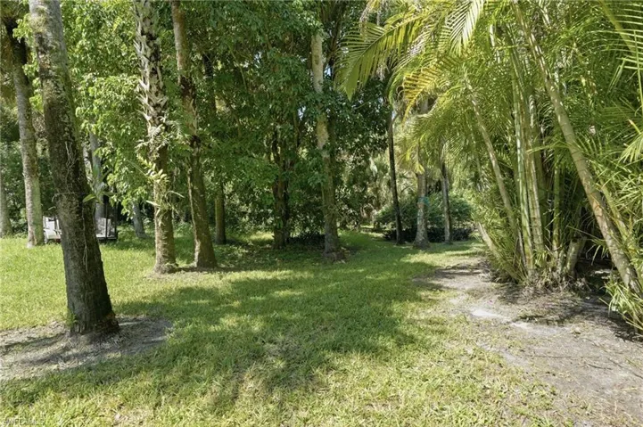 2604 E 6th St, Lehigh Acres, Florida 33936