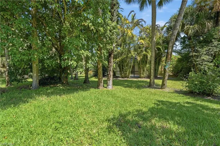 2604 E 6th St, Lehigh Acres, Florida 33936