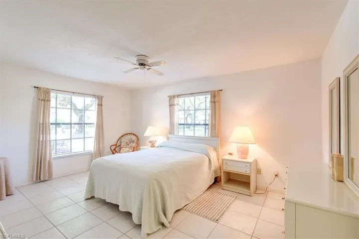 GUEST BED