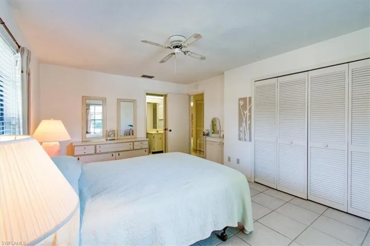 GUEST BED