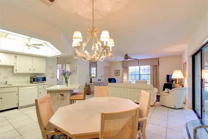 DINING TWD KITCHEN