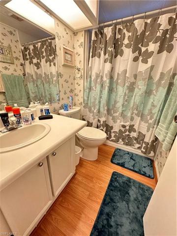 Main Bathroom with Shower
