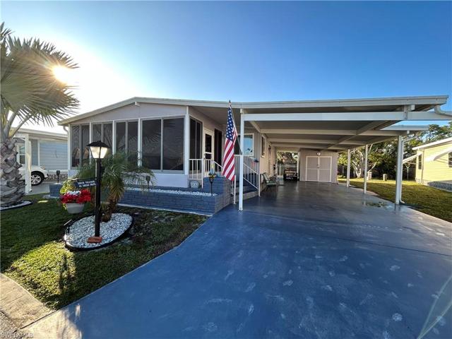 86  Snead  DR, NORTH FORT MYERS, FL 33903