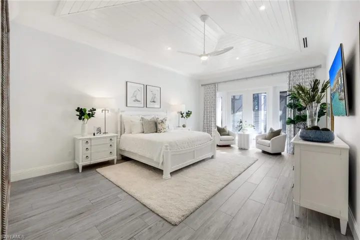 Lovely Shiplap Ceiling Detail and Beautiful space!