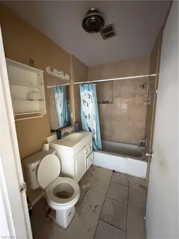 1119 Vineyard Pl, Lehigh Acres, Florida 33936