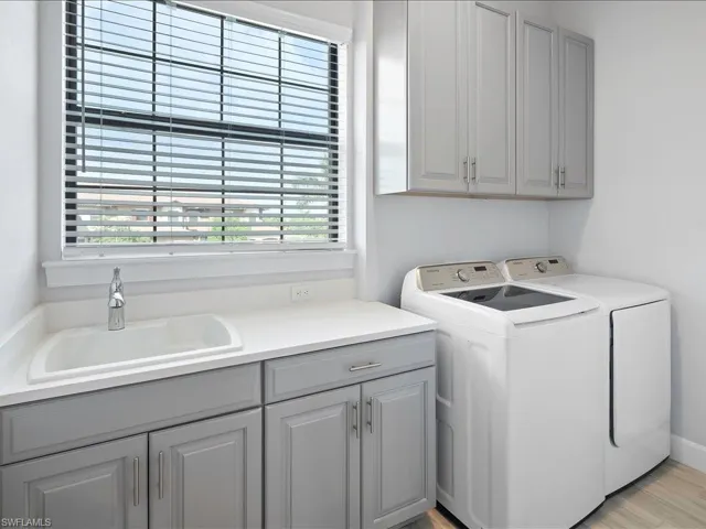 15244 Zeno Way 203, Naples, Florida 34114