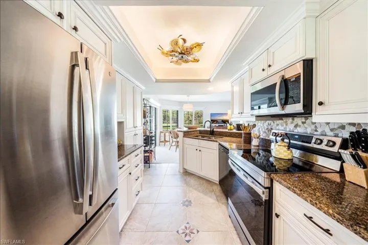 792  Eagle Creek  DR, Naples, FL 34113