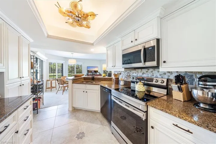 792  Eagle Creek  DR, Naples, FL 34113