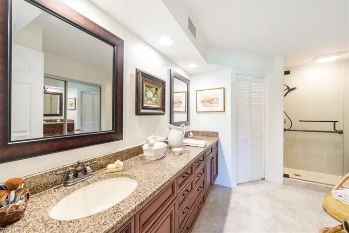 792  Eagle Creek  DR, Naples, FL 34113