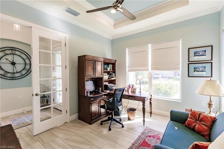 GLASS FRENCH DOORS, FANS IN ALL ROOMS (EVEN THE MASTER BATHROOM), GREAT CROWN MOLDING & BEAUTIFULLY PAINTED.
