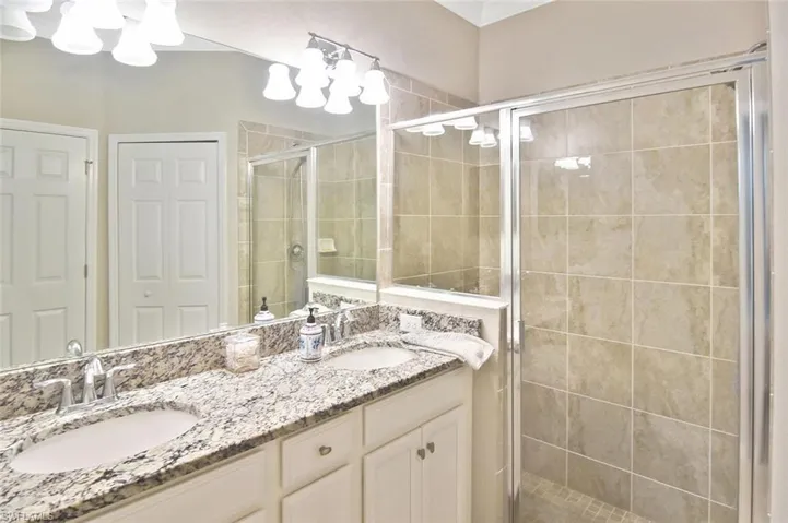 10304  Prato  DR, Fort Myers, FL 33913