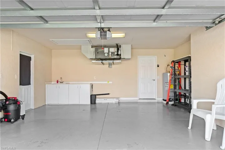 Dishes, glasses, Ninja and everything included!