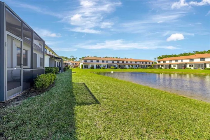 7762 Bristol CIR, NAPLES FL 34120