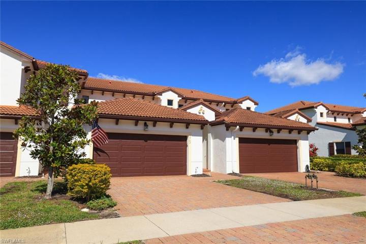 7762 Bristol CIR, NAPLES FL 34120