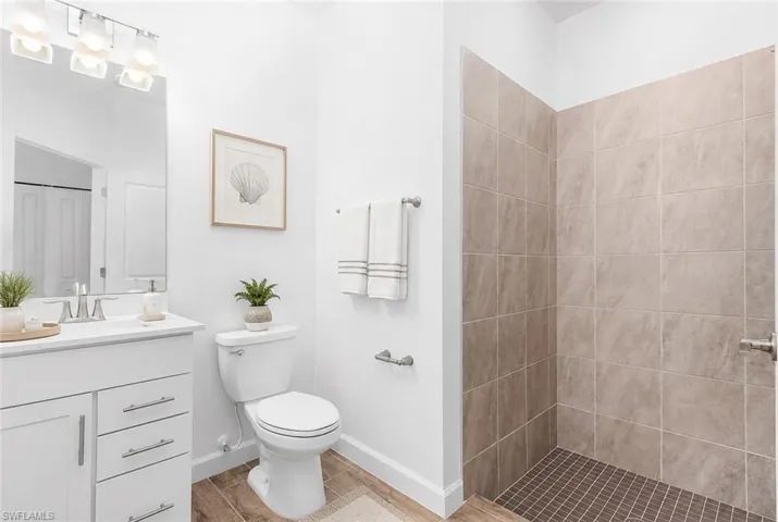18315 Parksville Dr, Estero, Florida 33928