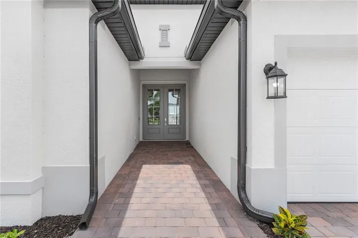 18315 Parksville Dr, Estero, Florida 33928