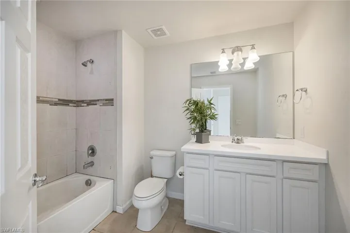4564 Battlecreek Way, Ave Maria, Florida 34142