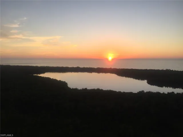 5550 Heron Point Dr 1505, Naples, Florida 34108