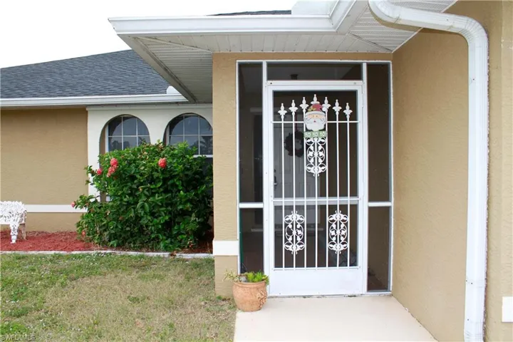 3514 SW 14  PL, Cape Coral, FL 33914