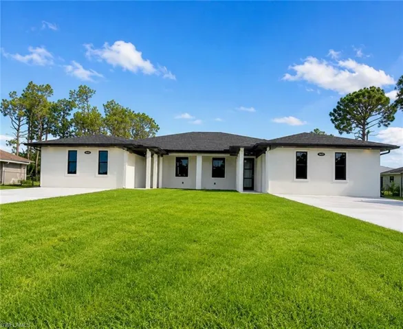 5427 Centennial Blvd, Lehigh Acres, Florida 33971
