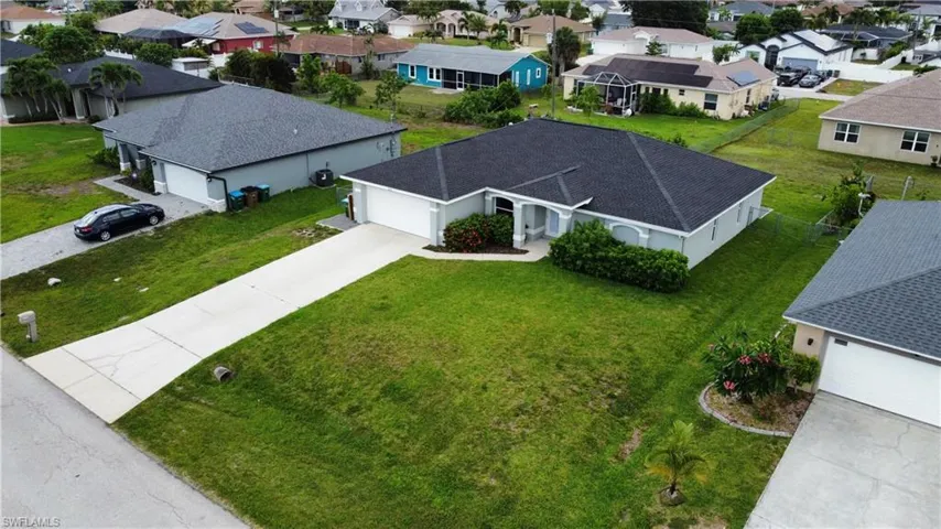 1229 Sw 29th Ter, Cape Coral, Florida 33914
