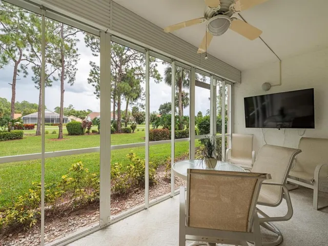 5980  Amherst  DR, Naples, FL 34112