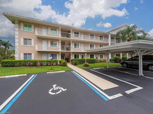 5980  Amherst  DR, Naples, FL 34112